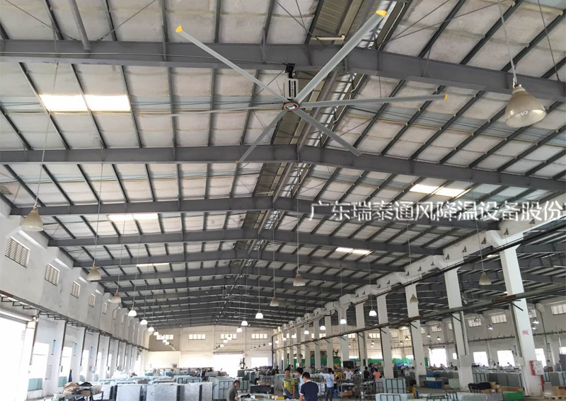 瑞泰風(fēng)工廠車間用大型工業(yè)吊扇，大型廠房應(yīng)用案例